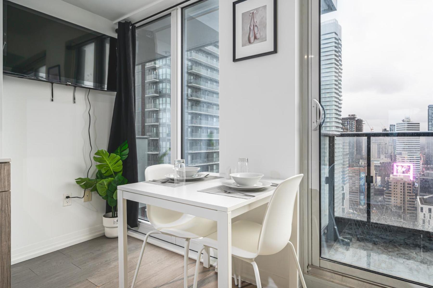 Toronto Garden Suites Buitenkant foto