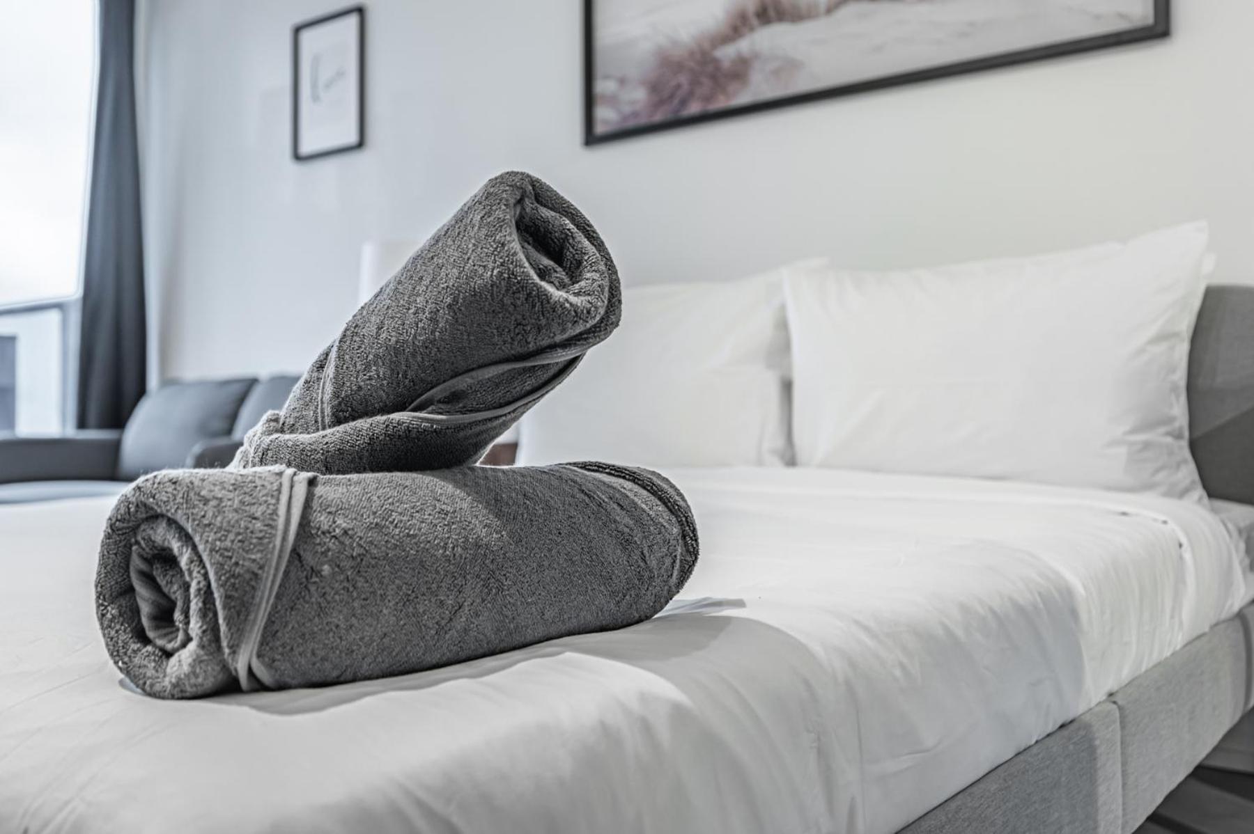 Toronto Garden Suites Buitenkant foto