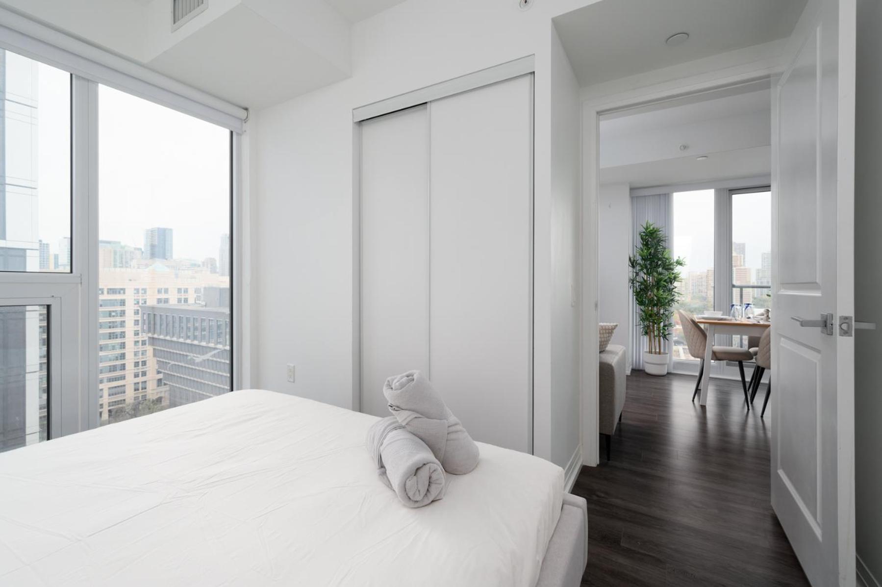 Toronto Garden Suites Buitenkant foto